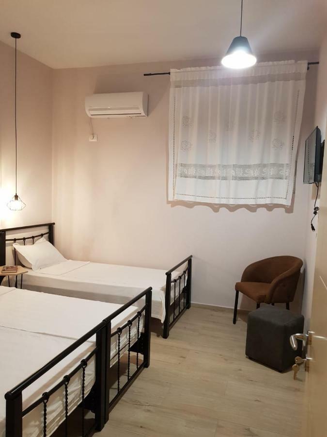 Dimitri Guest House Përmet المظهر الخارجي الصورة